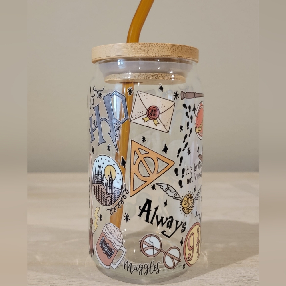 Harry Potter 16 oz Libbey Glass Can Cup with Lid and Glass Straw